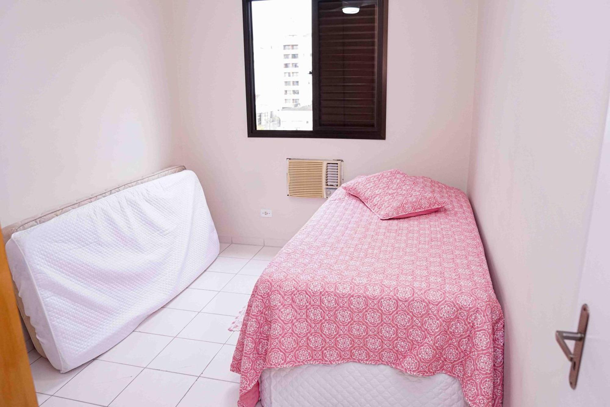 Menlia Apartment Guaruja