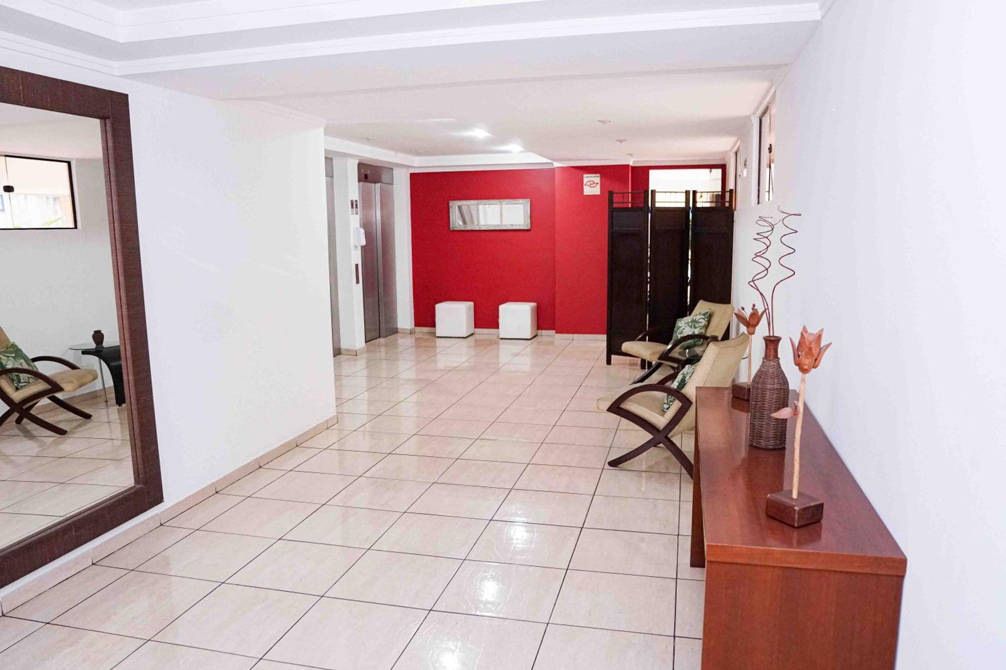 Menlia Apartment *